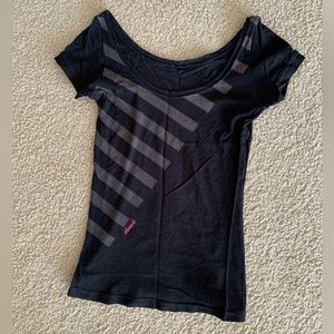 Element Cotton Black Tee. Size S